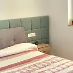 Πανσιόν Casa Miguel Y Sally Villanueva de Las Manzanas