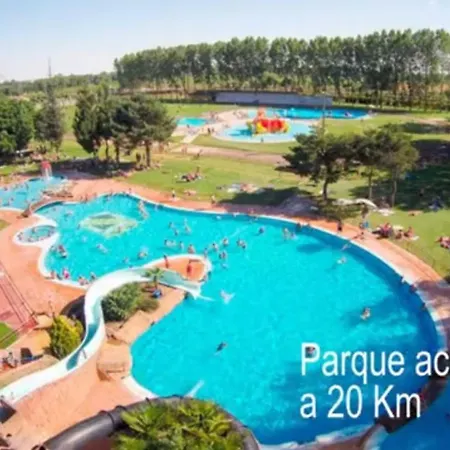 Casa Miguel Y Sally بيت ضيافة