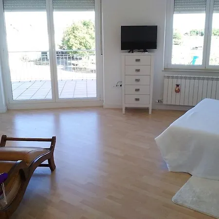 Casa Miguel Y Sally Villanueva de Las Manzanas