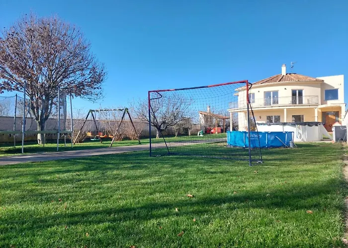 게스트하우스 Casa Miguel Y Sally Villanueva de Las Manzanas